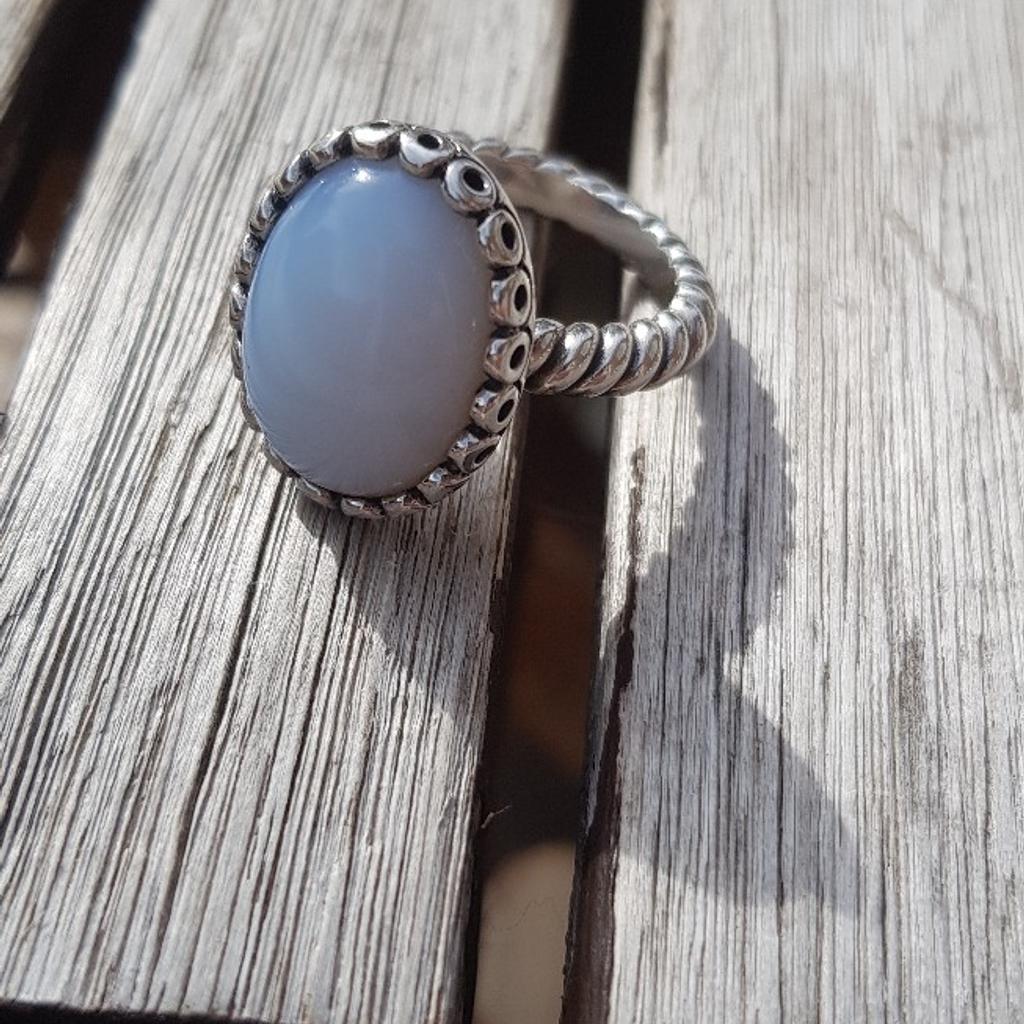 Pandora chalcedony ring discount