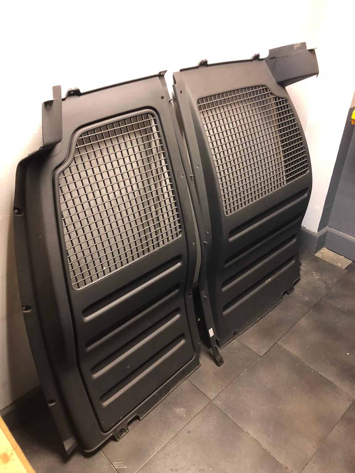 Vw best sale caddy bulkhead