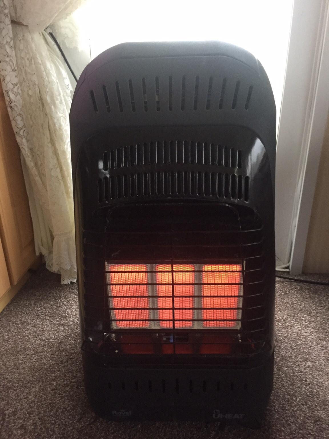 Calor gas fire with half full gas bottle in NE34 Tyneside for £45.00