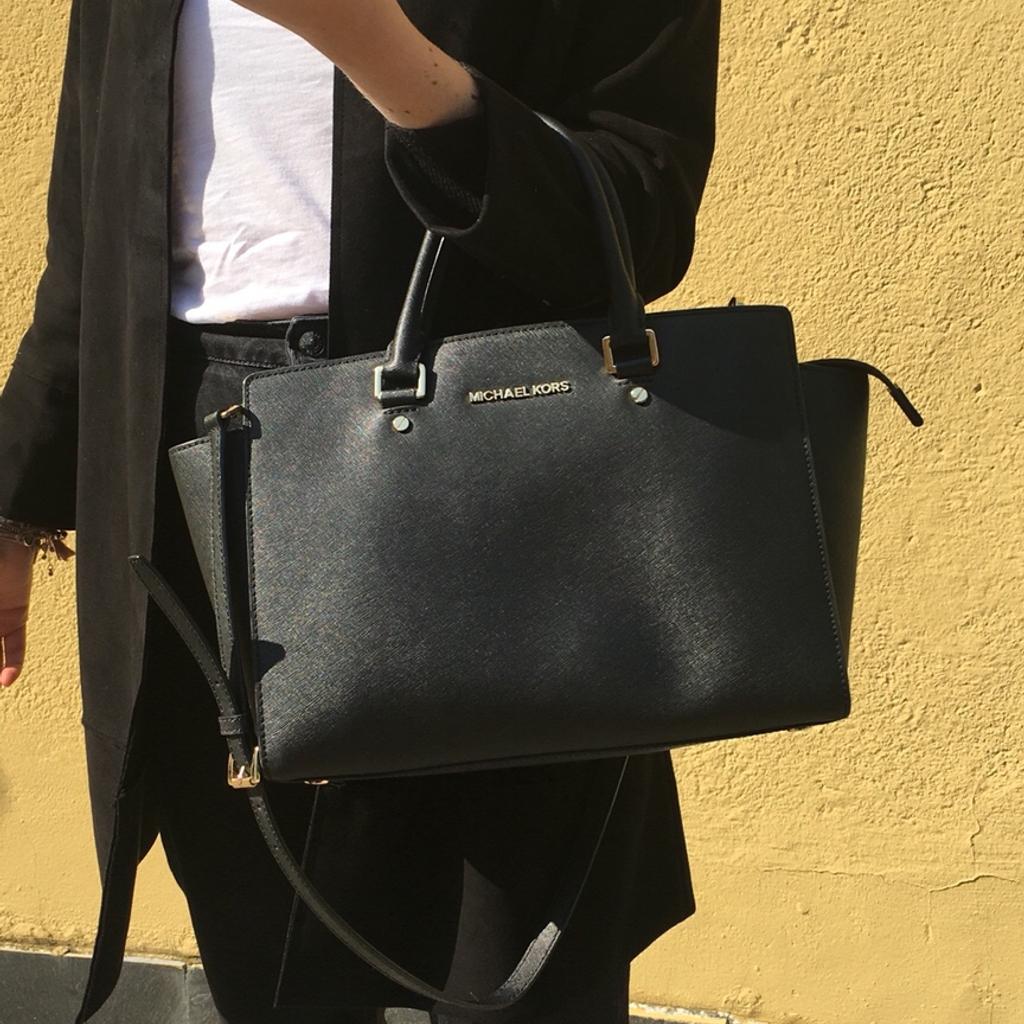 Borsa michael kors on sale selma media nera