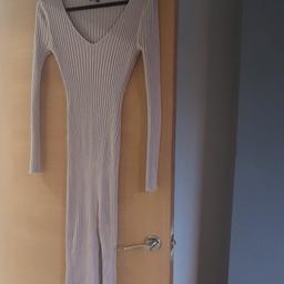 Missguided ribbed jumper midi dress with thigh split . worn twice 
Khaki shirt dress with gold buttons .  a few of the buttons have scratches. waist belt .
