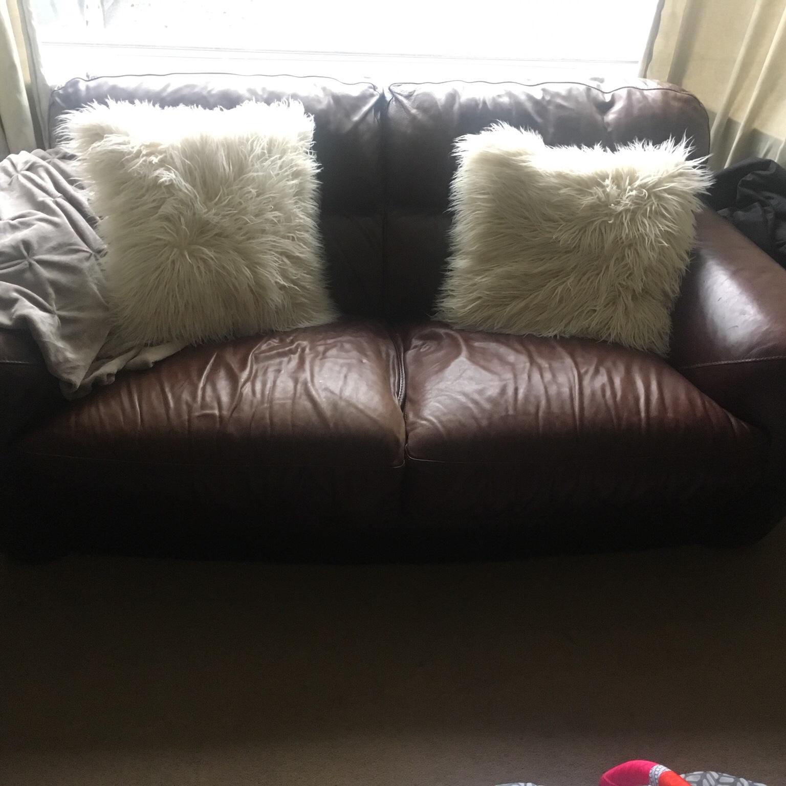Free sofa collection only in B75 Birmingham für gratis zum Verkauf
