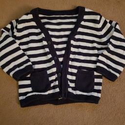 navy and white button cardigan 
pet and smoke free home 
Collection oy