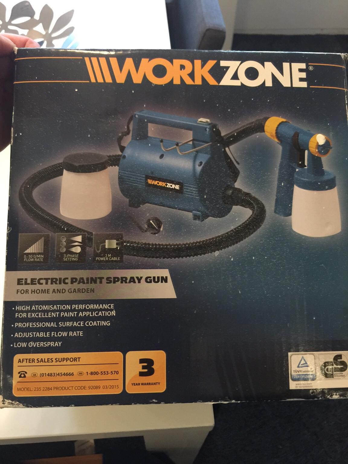 WorkZone Electric Paint Spray Gun 300w in ST6Trent for £10.00 for sale Shpock