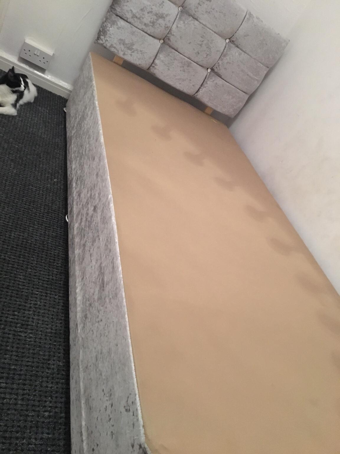 Crushed velvet bed single with head in L11 Liverpool für 60,00 £ zum