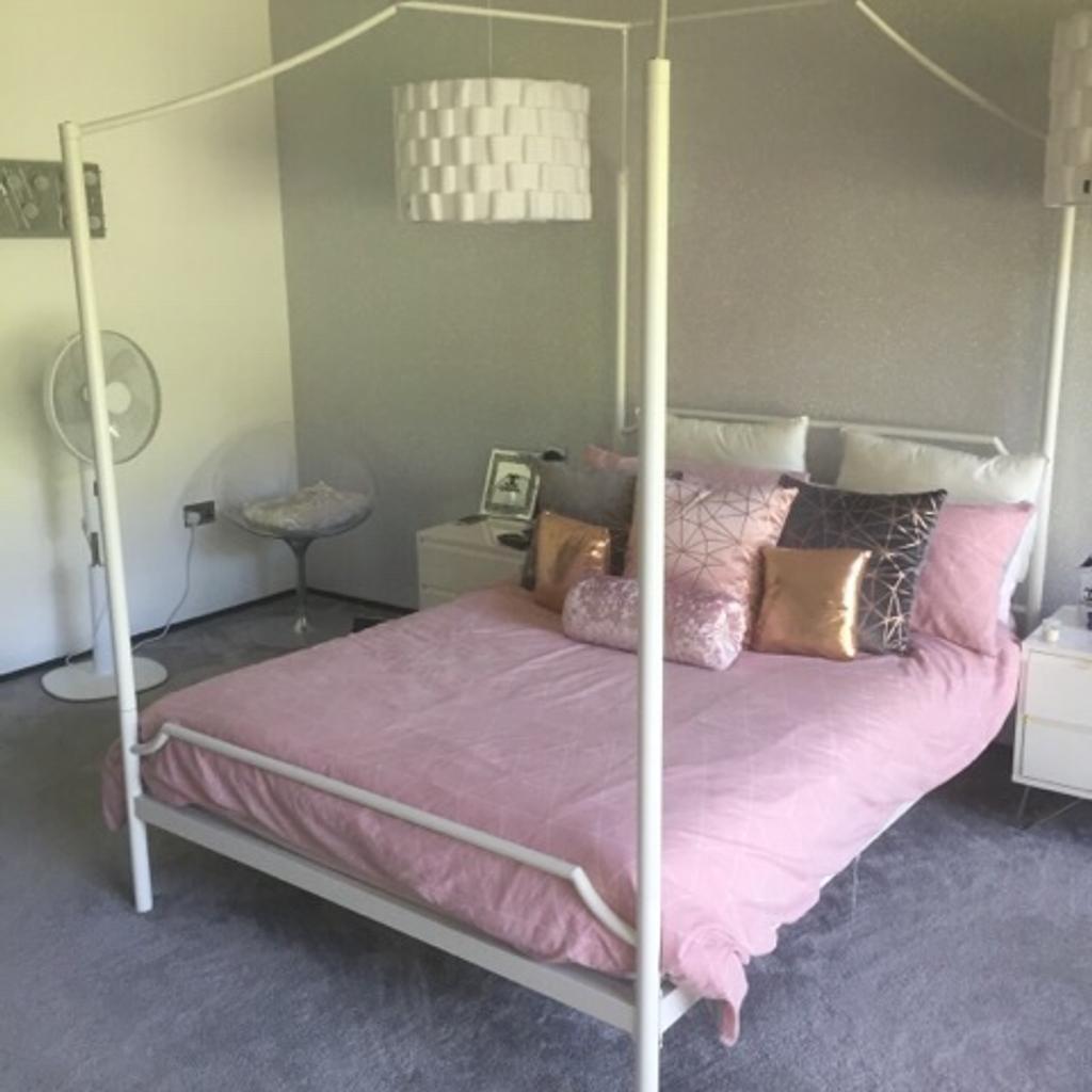 four-poster-double-bed-in-london-borough-of-bromley-f-r-100-00-zum