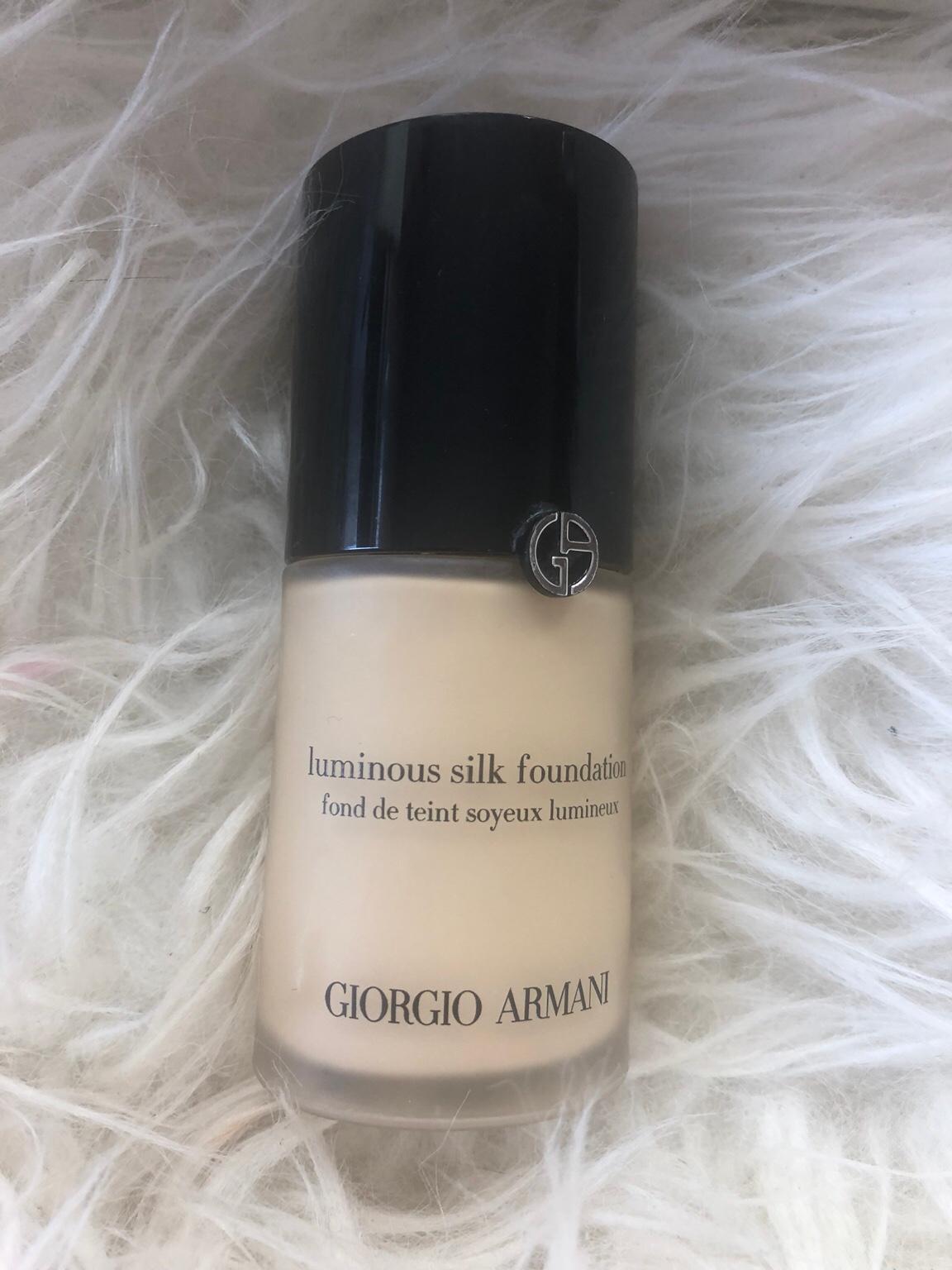 Giorgio Armani Luminous Silk Foundation in 3462 Absdorf for € for sale  | Shpock