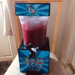 Slush machine- £20 paid £40 for it.... in brilliant condition.. comes with box and instructions and slushie cups it’s good for a Xmas present. £20 pickup only balby
