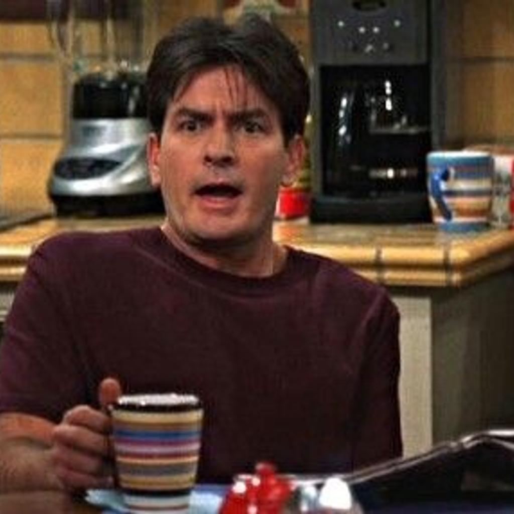 Two and a Half men Charlie Harper Tasse in 68804 Altlußheim für € 20,00 zum Verkauf Shpock AT