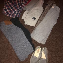 From a immaculate smoke and pet free home
All clothes - mini boys riverisland
1 hoody ,2 cardys,2 jumpers 
Pumps are brand new -mini boys riverisland size 9
And pjs - mini gap
£10 the lot (the pumps alone were £15 so this is a bargain )