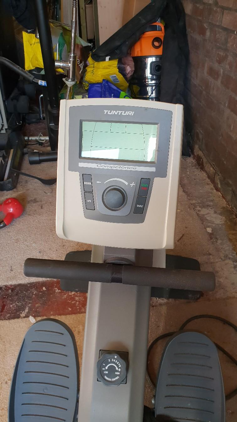 tunturi r25 rowing machine in WS15 Lichfield für £ 70,00 zum Verkauf ...