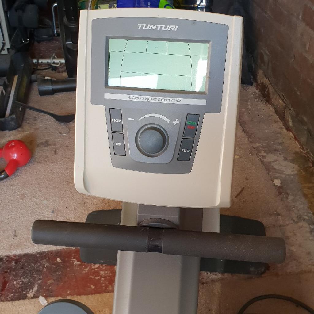 tunturi r25 rowing machine in WS15 Lichfield für £ 70,00 zum Verkauf ...