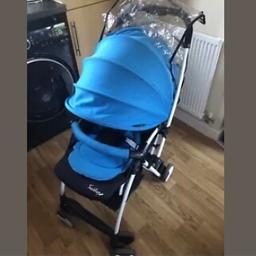 Very lightweight pushchair - parent and world facing, hood completely covers over the child, from birth. Spf50  fabric to protect from the sun, also comes with a multicolour parasol - one hand fold - normal wear and tear and will be disinfected and cleaned before collection 
£25 ONO