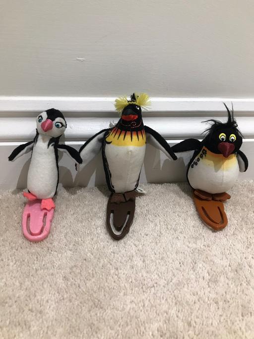 Buy & Sell West London Hounslow - Photos for Happy Feet Family