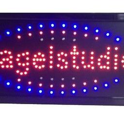 Extra große helle LED's


LED-Signs können 365 Tage im Jahr leuchten bei minimalem Stromverbrauch von nur etwa 3 Watt pro Std.

Die LED´s verbrauchen nur wenig Strom, sind extrem hell und sichtbar über eine Entfernung von bis zu 300m..


Eigenschaften:
100% nagelneu und hohe Qualität!
Einzigartige LED offenes Zeichen, lebendig und romantisch.
Leicht und leicht zu stoppen
Sicher zu berühren und zu betreiben
Heller als Neonschilder

Technische Daten:
Leistung: 3W
LED: große LEDs
Eingangsspannung: DC5V
Lichtfarbe: rot und blau
Betrachtungslicht: Blitzlicht
Größe: 48 * 25 * 2cm
Paketgröße: 52 * 26 * 3cm

DIE SCHILDER WERDEN ÜBER KABELSTROM BETRIEBEN !!!


Schauen Sie sich auch bitte meinen anderen Anzeigen an .Danke
Abholung in der Berliner Str .137 in 13467 Berlin möglich
Montag- Freitag 12-20 Uhr geöffnet.
Samstags 12-22 Uhr
017623253373
Versand :Versichert für 5€
Paypal
Überweisung
Bar