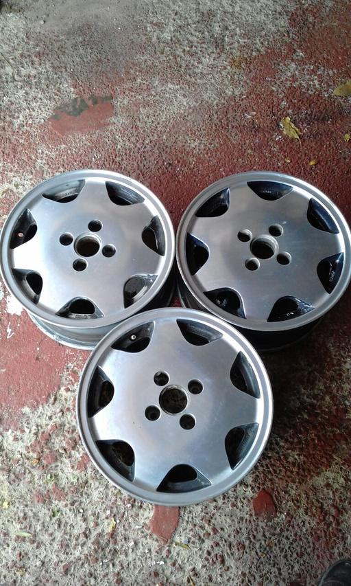 Vehicles Tyne and Wear Sunderland - Photos for Mk2 Golf GTI alloys