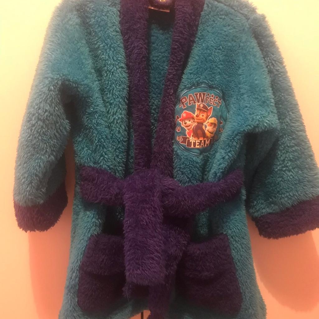 Paw patrol dressing gown in SR5 Sunderland for £2.00 for sale Shpock