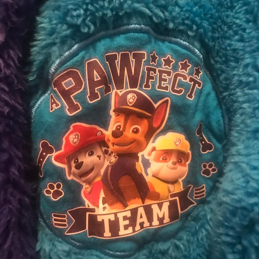 Paw patrol dressing gown in SR5 Sunderland for £2.00 for sale Shpock