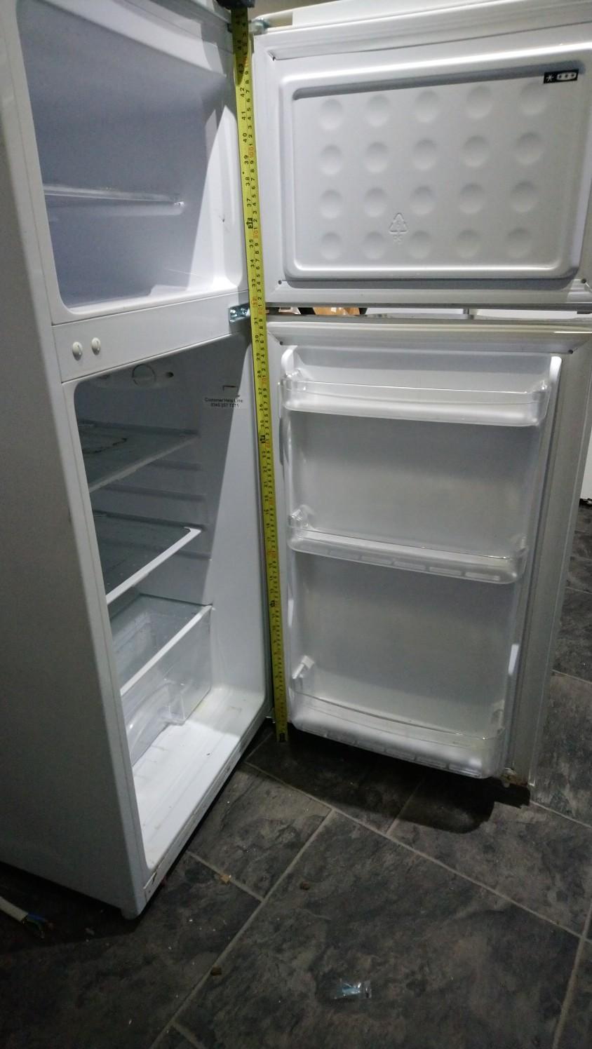Short fridge freezer in great condition in S20 Sheffield for £75.00 for