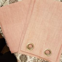 Pink thermal blackout eyelet curtains. Size 66"x54". RRP £45. 
Excellent condition from a smoke and pet free home.
