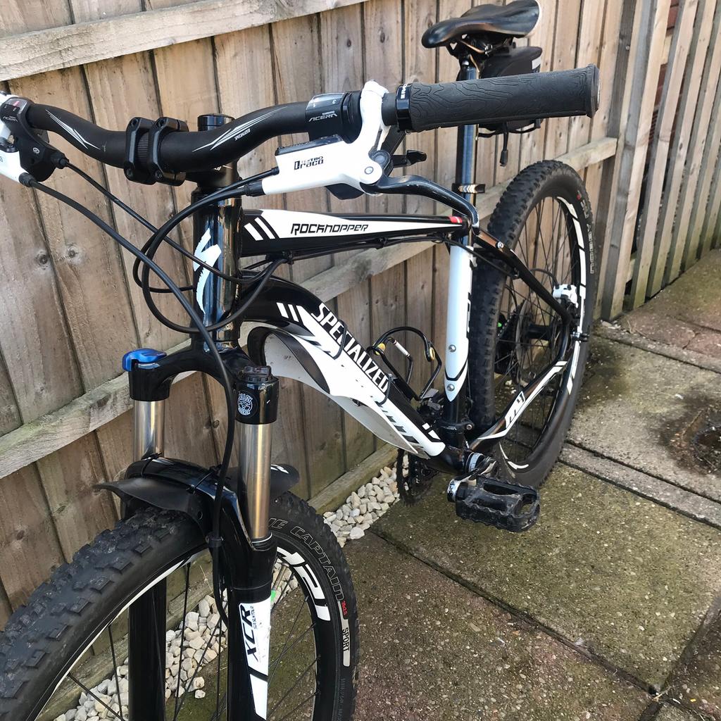 Mountain bike Specialized Rockhopper 20012 in Newark and Sherwood