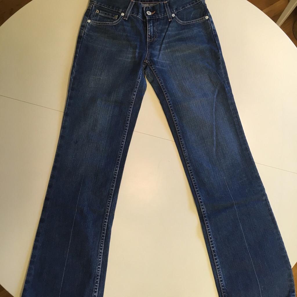 Levis on sale eve jeans