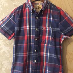 Nice smart short sleeve shirt in good condition. Pet and smoke free house.