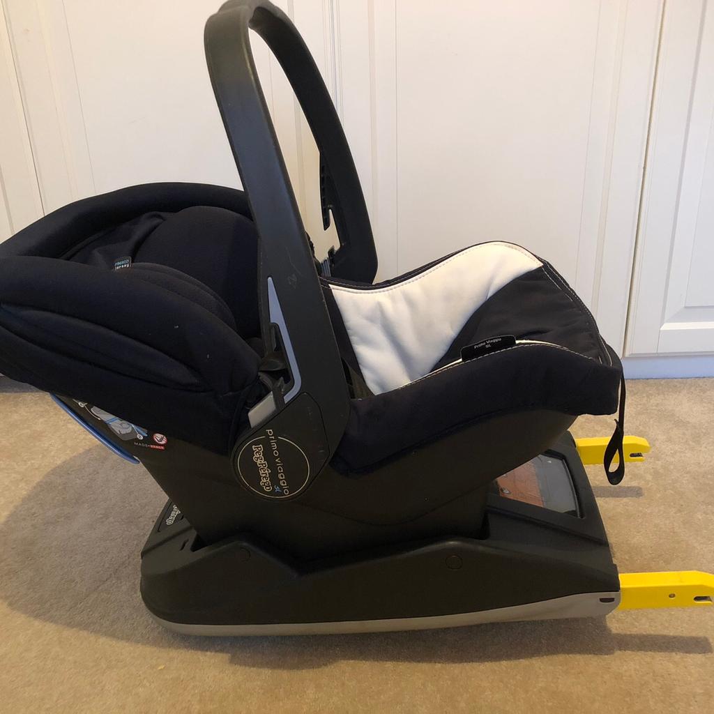 Peg Perego Car seat and Isofix base in TW1 London für 20,00 £ zum