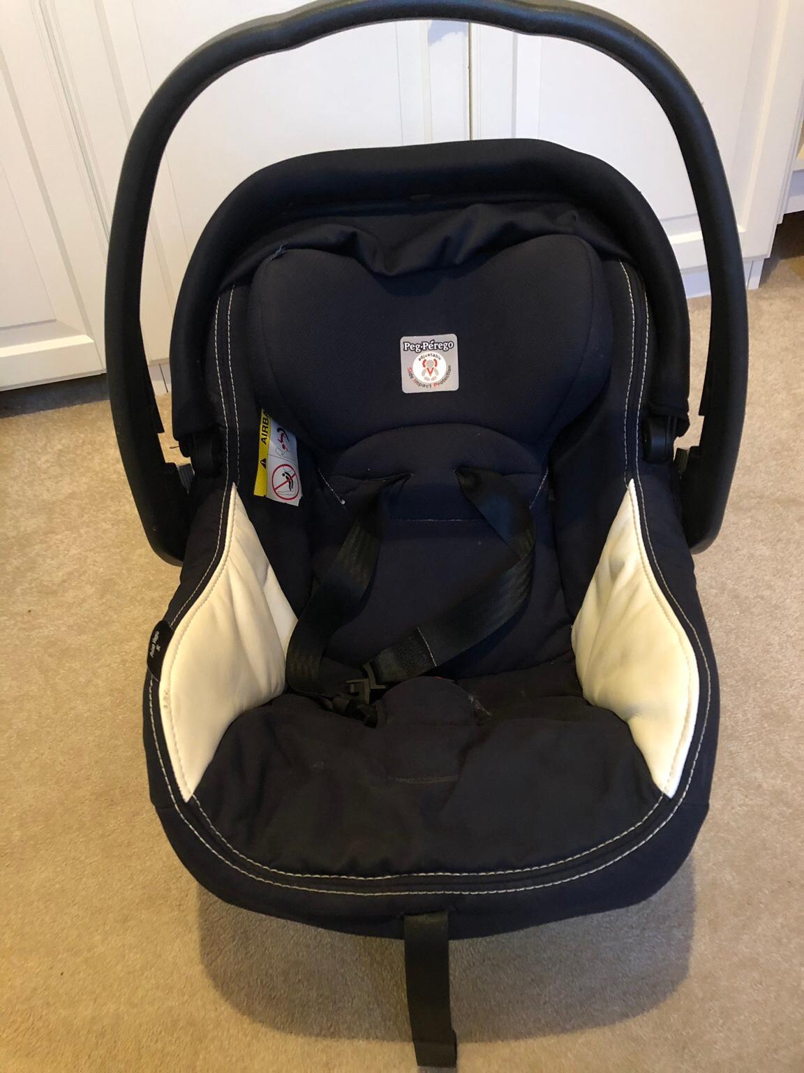 Peg Perego Car seat and Isofix base in TW1 London für 20,00 £ zum