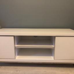 White Tv unit in generally good condition. Few small dents and marks hence the price (see picture)