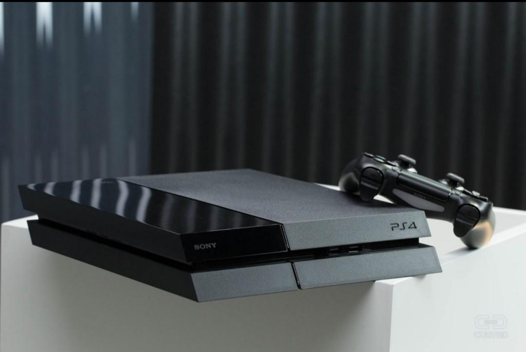 Teilsdefekte Ps4 ohne Controller in 80937 München for €80.00 for sale Shpock