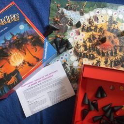 'La Danse des Sorcieres' Board game to entertain the whole family (age 8-99). 3 to 6 players.
Perfect for Halloween!
Game rules both in French and English.
Game complete and in excellent condition.