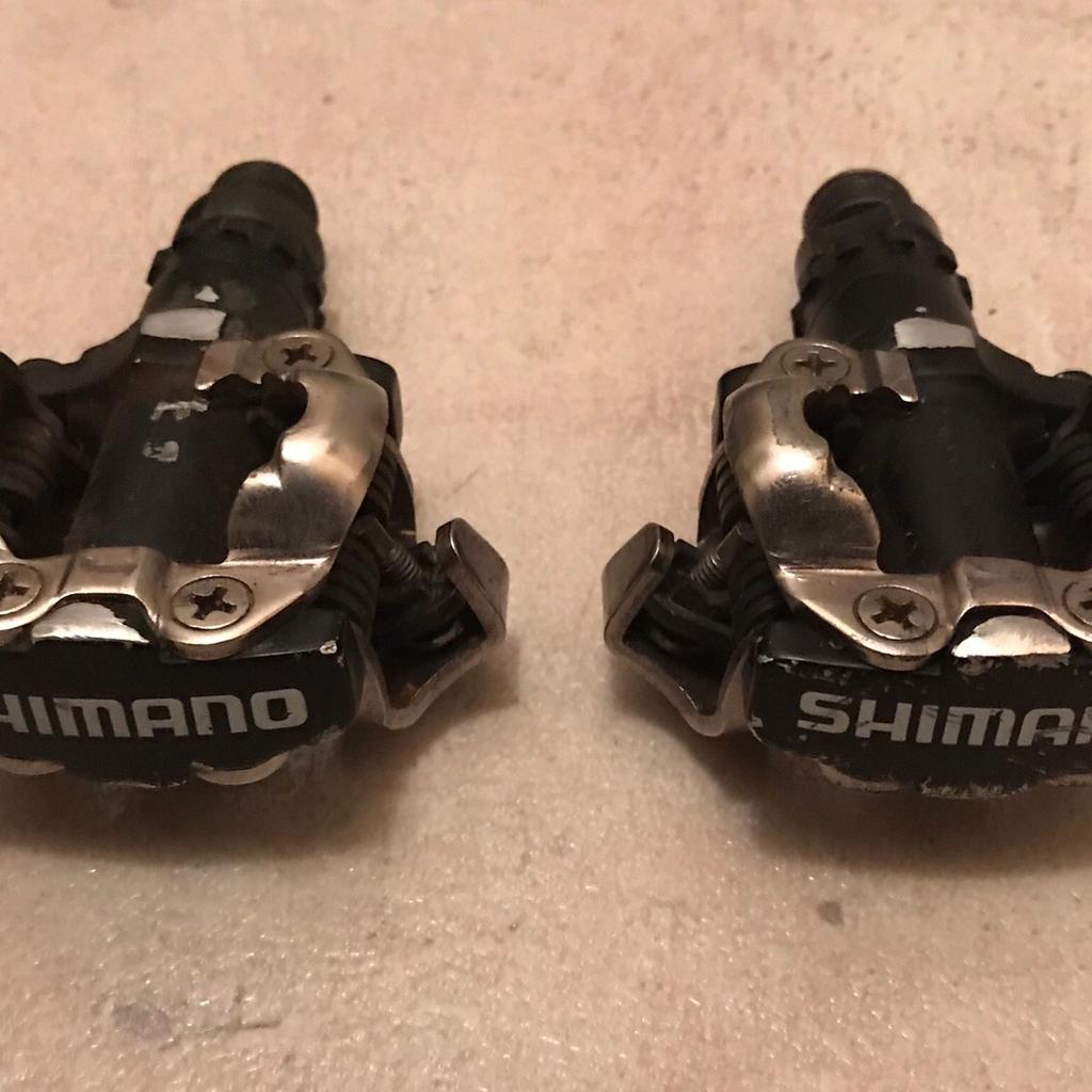 Pedals or clips for sale.
Shimano spd pedals PD-M520 no cleats
Entry level pedals
9/16 spindle diameter
Threads on both sides are in good condition.
Fully functional just obvious signs of wear ie scuffs/ scuffing.
All I’ve got is what is in the pictures. Nothing more nothing less.
Please look at all the pictures.
I won’t be entertaining timewasters. Your time is as precious as mine.
Not used anymore