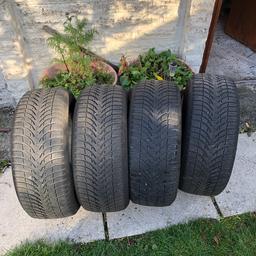 Hi,
Selling Michelin Alpin A4 225/50/17 - 4 tyres. All of them have decent amount of thread.
One of them had puncture repaired but haven’t had any issues last winter. 
Bought from tyre shop as part worn and last winter hardly done 500 miles.
Selling as I sold the car and these won’t fit my new car.
Collection from Preston