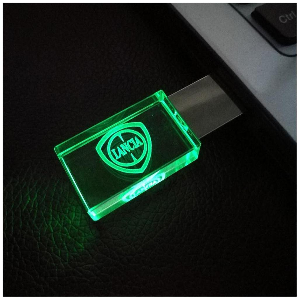 USB-STICK Auto-Logo in Grünen LED-Licht in 63110 Rodgau für 1,00 € zum  Verkauf