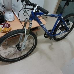 Giant 26" hardtail mountain bike with Marzocchi air suspension (with air pump), Shimano hydraulic brakes and SRAM x7 (27 speed) gears. Selling a lot cheaper than it's worth.