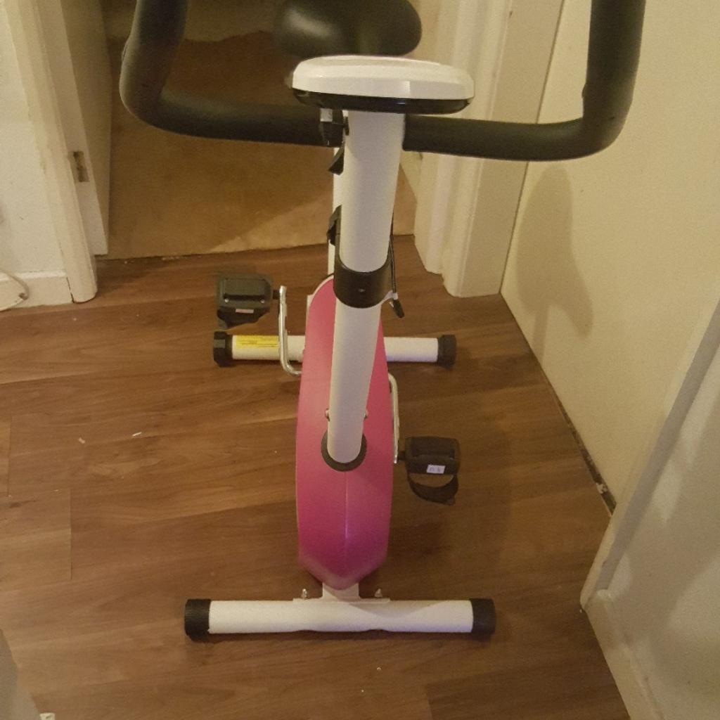 Davina mccall best sale exercise bike pink