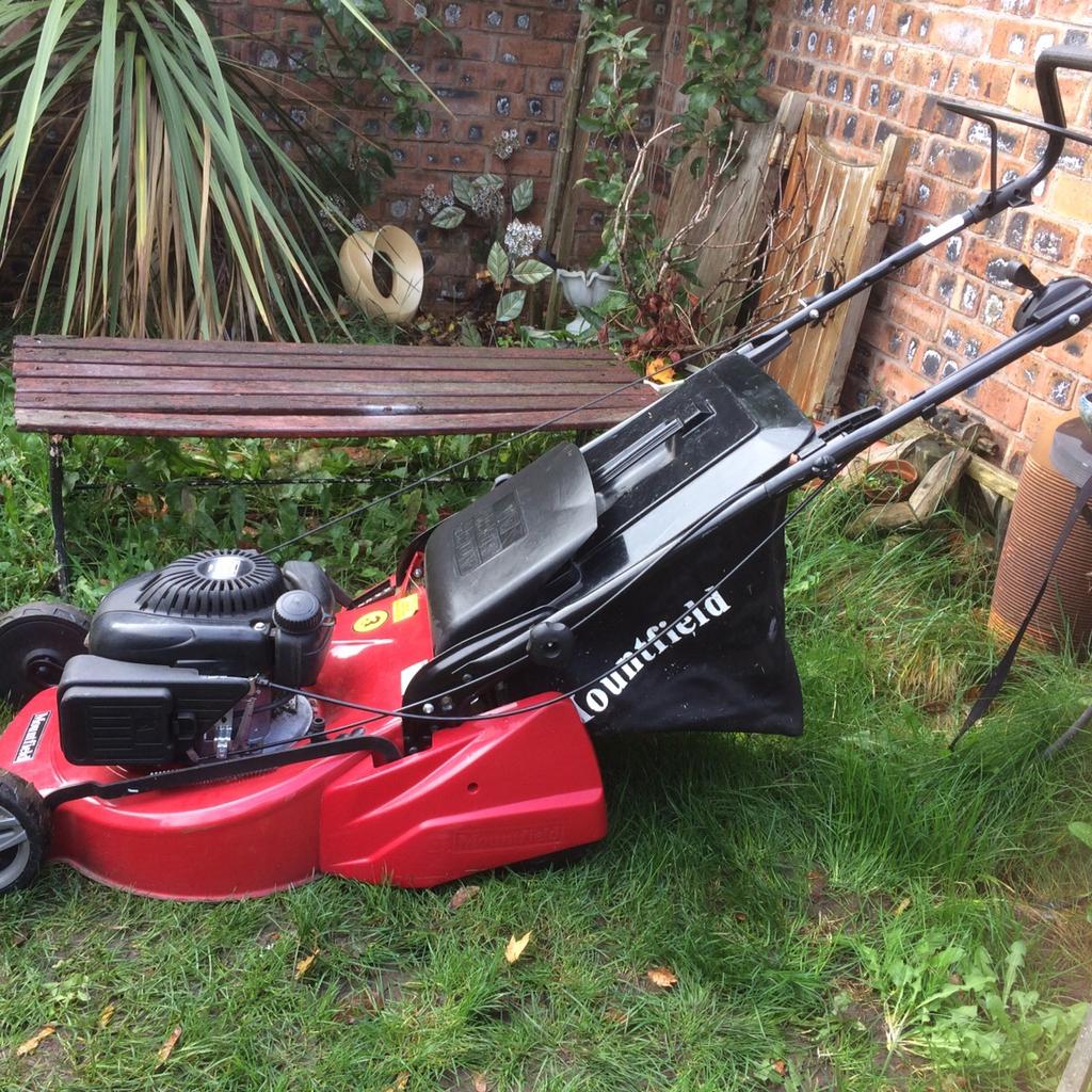 Mountfield Petrol Lawnmower in M13 Manchester for £65.00 for sale Shpock