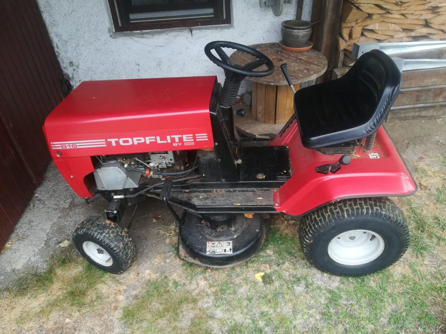 Rasentraktor TOPFLITE BY MTD B10 in 83088 Kiefersfelden für 350,00