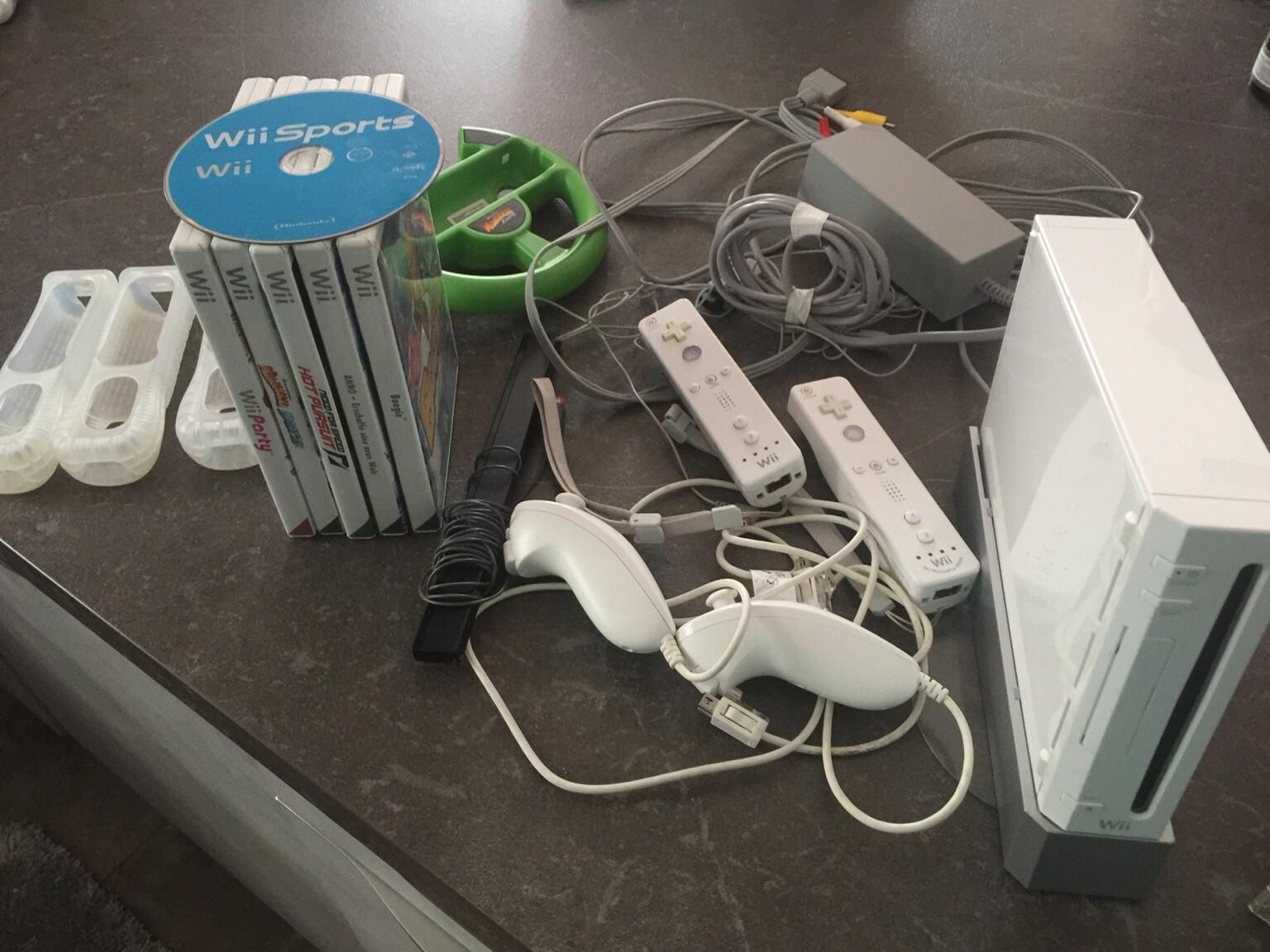 Wii Konsole mit spiele und Zubehör in 6334 Schwoich für 100,00 € zum ...