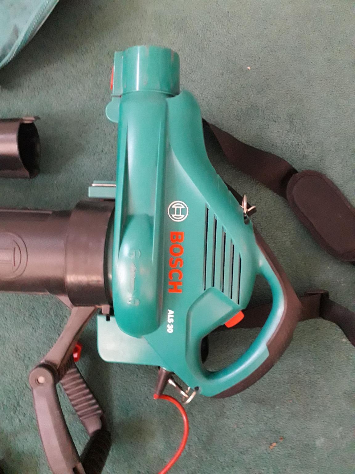Bosch ALS 30 Corded Garden blower & vacuum in B14 Birmingham für 39,00