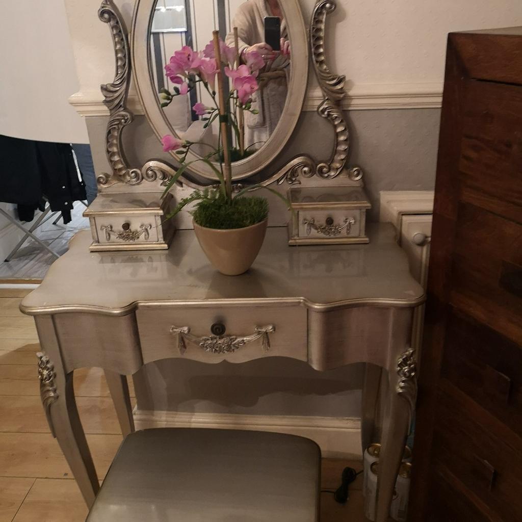 Dunelm Toulouse Silver Dressing Table a in London Borough of Havering