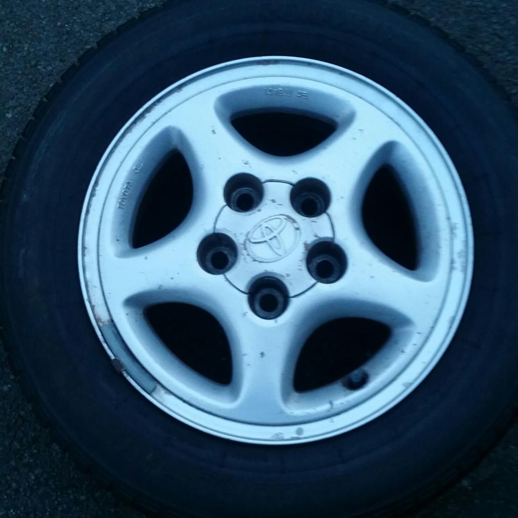 4 wheels and tyres to fit Toyota MR2 and other 5 stud Toyotas with 5 stud fittement.
Tyres are 195/60/14 with good tread.
Location: Middlesbrough
07713374232