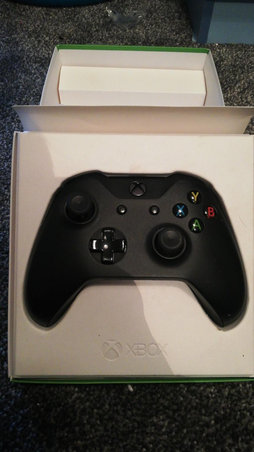 xbox one controller in Helsby für 25,00 £ zum Verkauf | Shpock DE