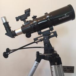 New unwanted gift 
Lenses and tripod included 
Instructions / one screw missing 
RRP £130+
Local delivery