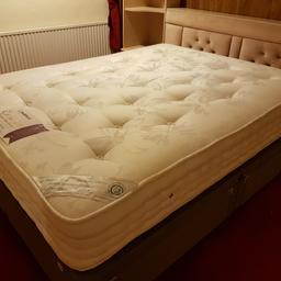 Excellent condition, hardly used as been in spare room

Collection only from Kiveton Park S26