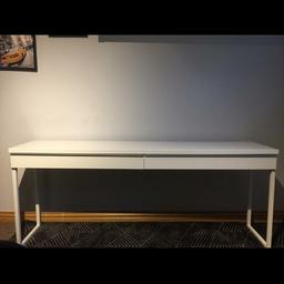 Ikea Besta Burs 180cm Console Table / Desk

High gloss white

180cm L x 40cm D x 74cm H

Good condition

£40

Collection DE13 Kings Bromley Nr Lichfield