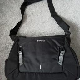 Brand new. Great shoulder bag that takes one DSLR and 2-3 lenses + tripod (or another long lens). Never used. Paid £68 want £50. Can post for a little extra