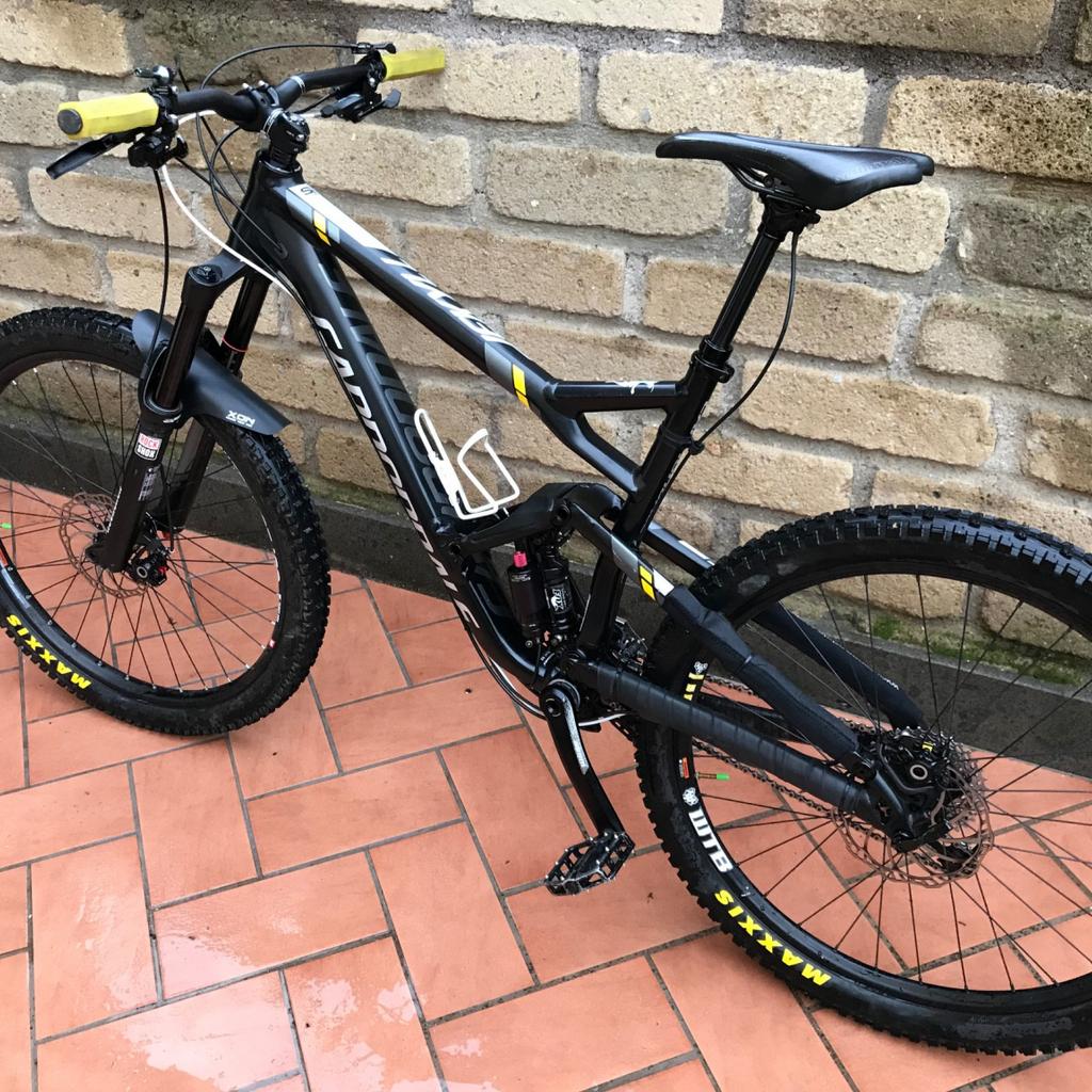 Mtb enduro Cannondale Jekyll 3 anno 2015 tagl in Riano for