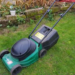 Quadtrak 30 QT30 Lawnmower
Good working condition
£25 with local delivery included